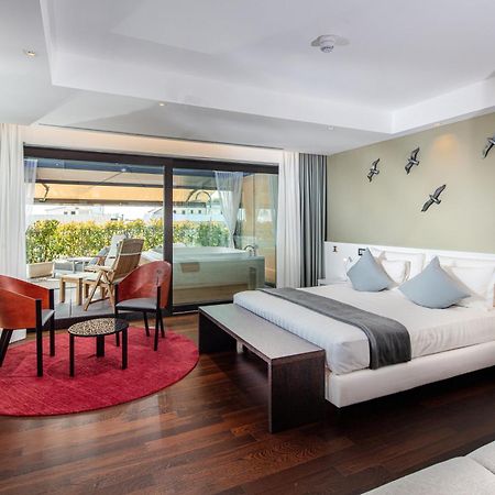 Monaco Suites Hotel Lignano Sabbiadoro Buitenkant foto